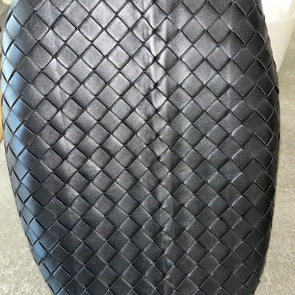 Black Beauty - Picture 6 of 10